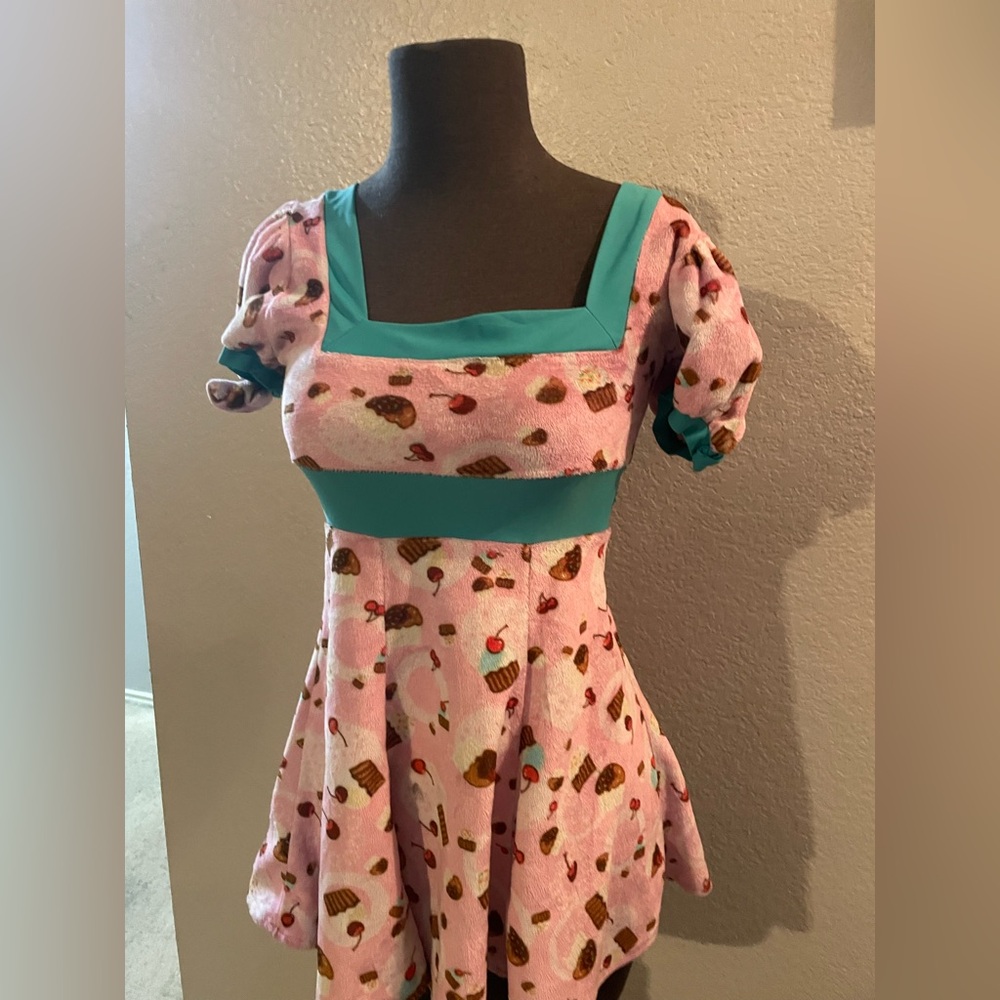 Cupcake mini "josie loves valentine" dress